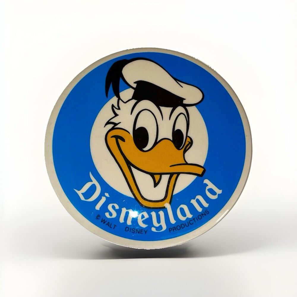 Vintage Donald Duck Disneyland Walt Disney Pin Back Button 3.5" 70s?